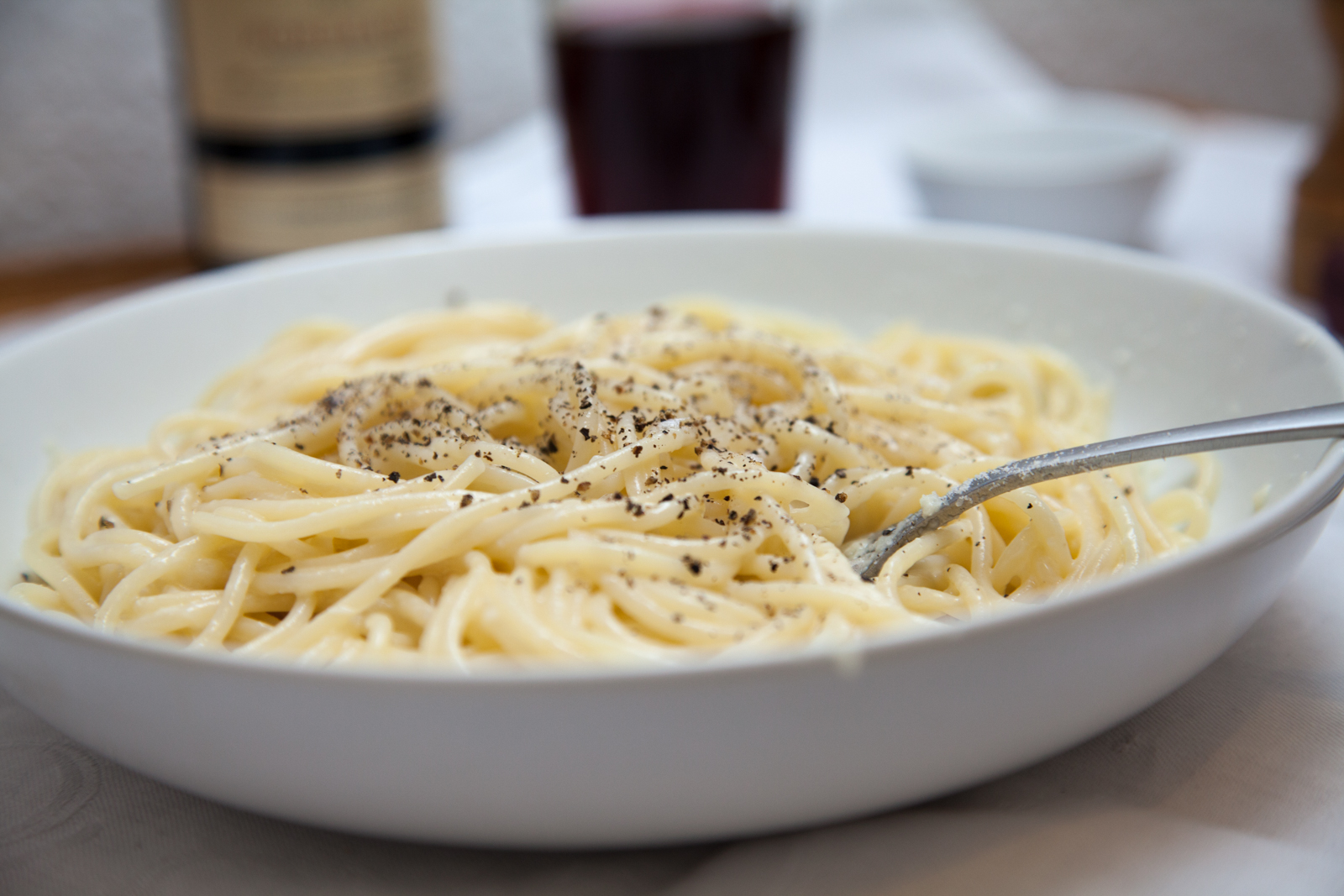 comfort food - pasta cacio e pepe